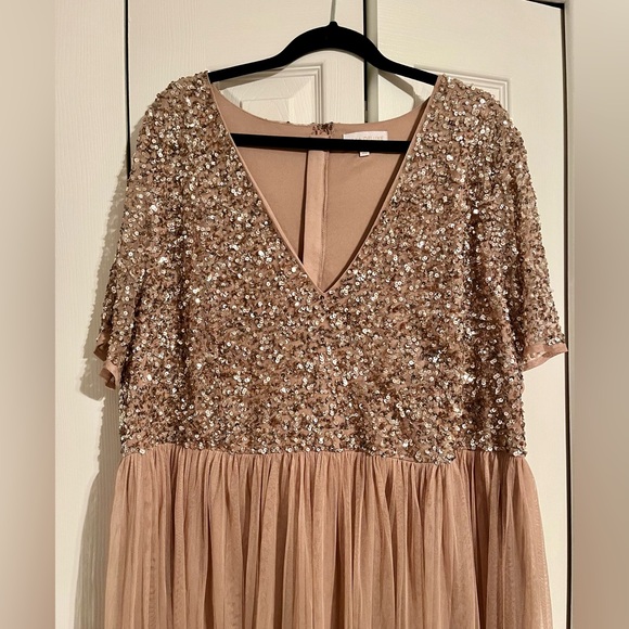 Short Sleeve Sequin ASOS Dress Size 24 - Picture 2 of 6